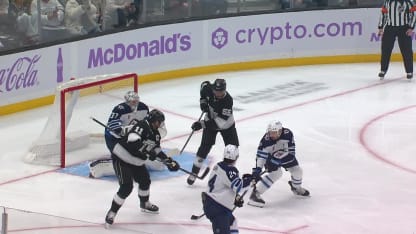 WPG@LAK: Kopitar scores goal against Connor Hellebuyck