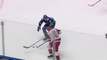 CAR@VAN: Ehlers has a hat trick against the Canucks