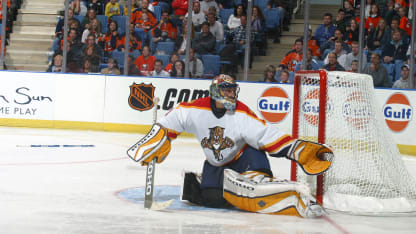 NHL Worsley Luongo action