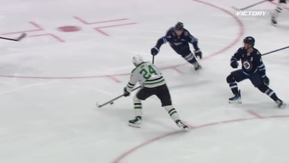 DAL@WPG: Robertson scores PPG against Connor Hellebuyck