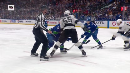 LAK@VAN: Buium scores goal against Darcy Kuemper