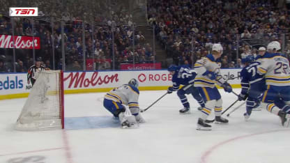 BUF@TOR: Matthews scores goal against Ukko-Pekka Luukkonen