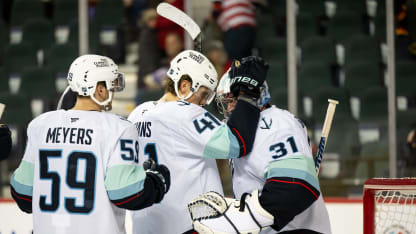 Philipp Grubauer von den Seattle Kraken nicht wiederzuerkennen