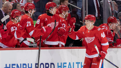 Jonatan Berggren Simon Edvinsson bakom Red Wings dramatiska vändning