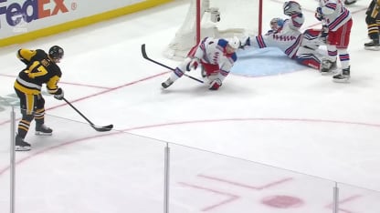 Rust buries a pass to tie it