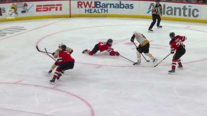 BOS@NJD: Pastrnak scores goal against Jacob Markstrom