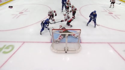 Nylander pokes one home