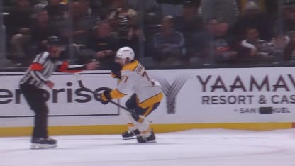 Evangelista marque le but décisif en tir de barrage contre les Kings