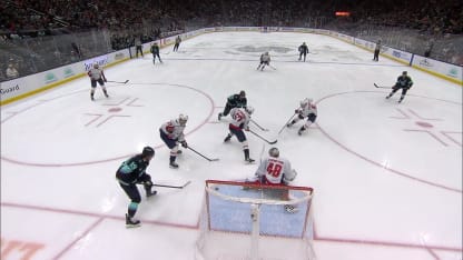 WSH@SEA: McCann scores goal against Logan Thompson