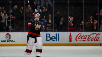 Linus Ullmark #35 of the Ottawa Senators salutes the fans as he is named the first star of the game after a 3-2 win over the Pittsburgh Penguins at Canadian Tire Centre on December 14, 2024 in Ottawa, Ontario, Canada. (Photo by André Ringuette/NHLI via Getty Images)