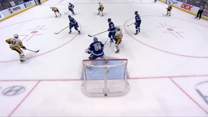 PIT@TBL: Chinakhov marque un but contre Andrei Vasilevskiy