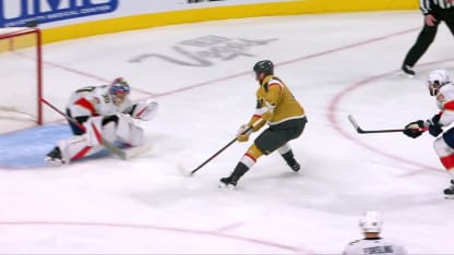 FLA@VGK: Eichel scores goal against Spencer Knight