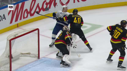 Une déviation incroyable de Gourde!