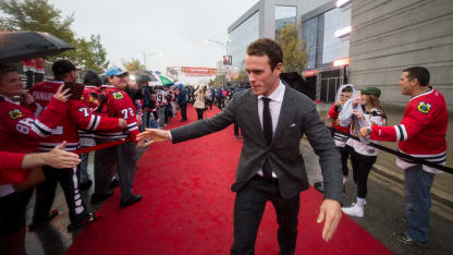 toews-red-carpet-16x9