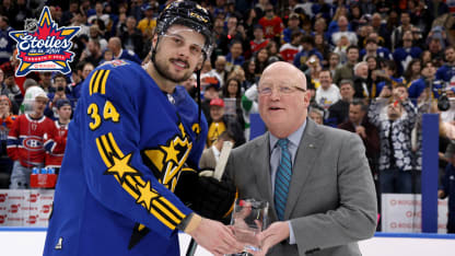 Auston Matthews Match des étoiles joueur par excellence