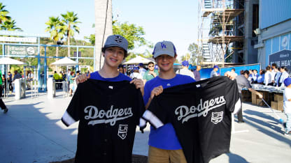 Kids-Dodgers-Stadium-Jerseys