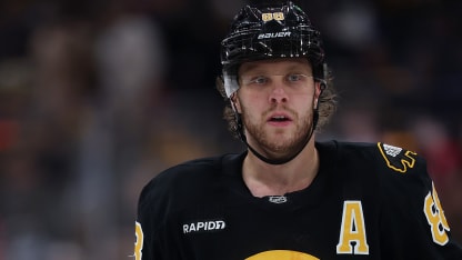 Pastrňák už možno naskočí do hry 