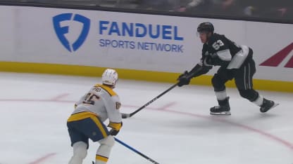 NSH@LAK: Laughton scores goal against Juuse Saros