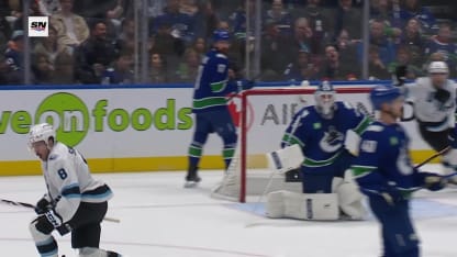 Schmaltz's tip-in goal