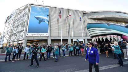 20190503-sap-center-exterior-sharks-game-16x9