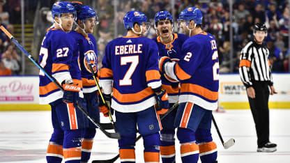 P_Isles_Rangers_Celly_9.28.19