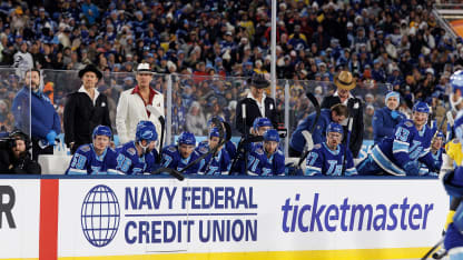 coop suit lightning bench inline