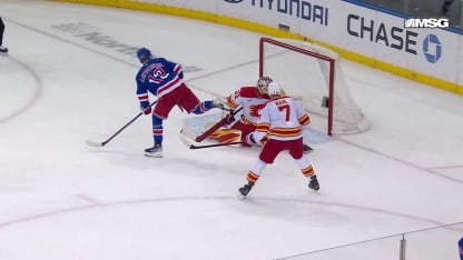 CGY@NYR: Lafrenière scores PPG against Dustin Wolf
