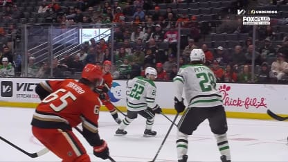 Granlund réduit le déficit en 3e période