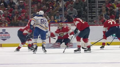 Tuch trouve la lucarne en A.N.