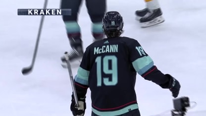 Gourde met la table pour McCann