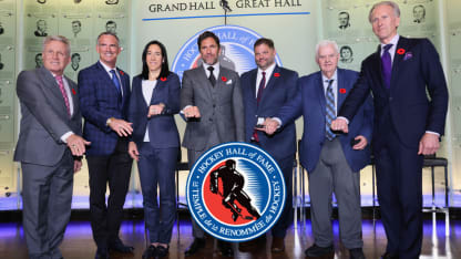 Hockey Hall of Fame with HHOF Logo