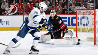 TBL at CHI | Kucherov ties it up on his backhand