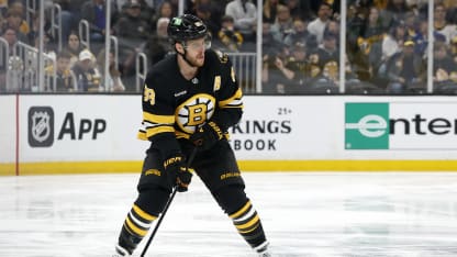 Boston postoupil do play off další prohře navzdory