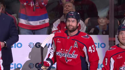Capitals salute Wilson for 900th game