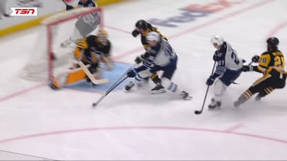 WPG@PIT: Barron scores goal against Arturs Silovs