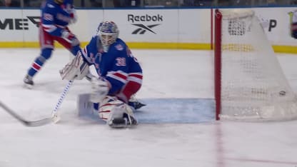 Fantilli tips in opening goal