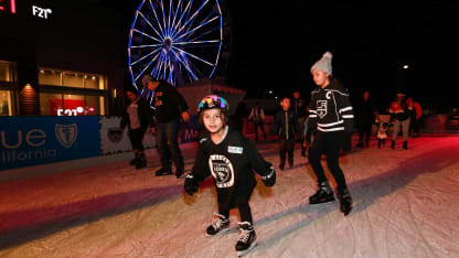LA Kings Holiday Ice Skating