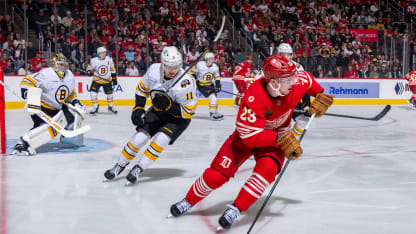 Lucas Raymond tror på sitt Red Wings i slutspelsjakten