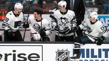 crosby-2019-all-star-game-bench-shot