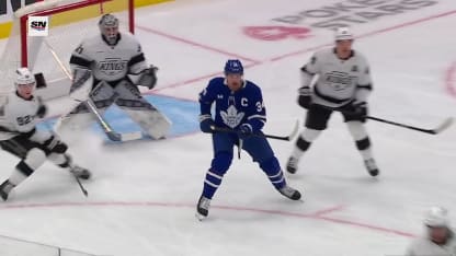 LAK@TOR: Matthews scores goal against David Rittich