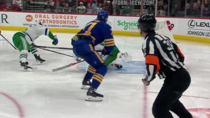 Peterka profite du surnombre