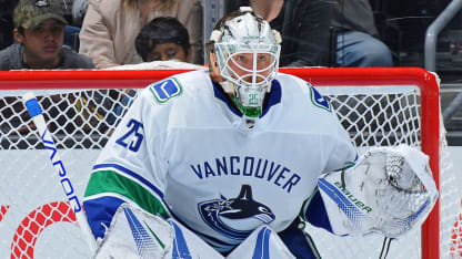 markstrom-close up