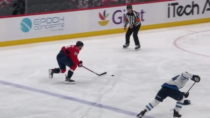 WPG@WSH: McMichael scores goal against Eric Comrie