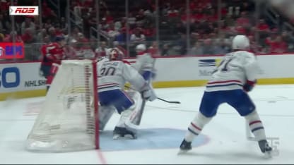 Ovechkin marque d'un angle fermé