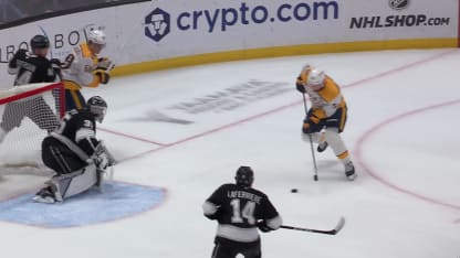 NSH@LAK: Kuemper with a great save against Roman Josi