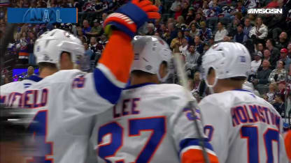 NYI@COL: Lee scores goal against Alexandar Georgiev