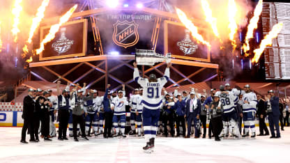 Stamkos lifts cup TBL