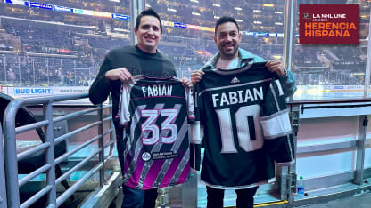 Marco Fabián encuentra las similitudes entre el hockey y el futbol rápido