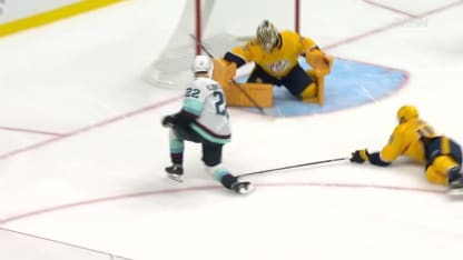 SEA@NSH: Bjorkstrand scores goal against Juuse Saros