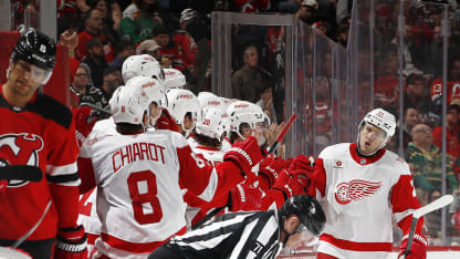 DET@NJD: van Riemsdyk scores PPG against Jacob Markstrom